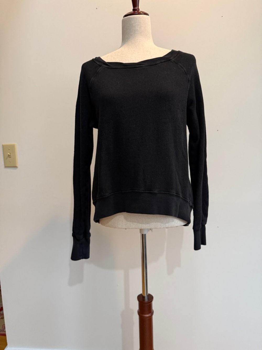 Pam & Gela Black Lightweight Crewneck Sweatshirt
